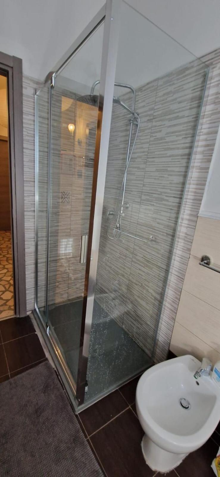 Migu Point Pisa Hotell Exteriör bild